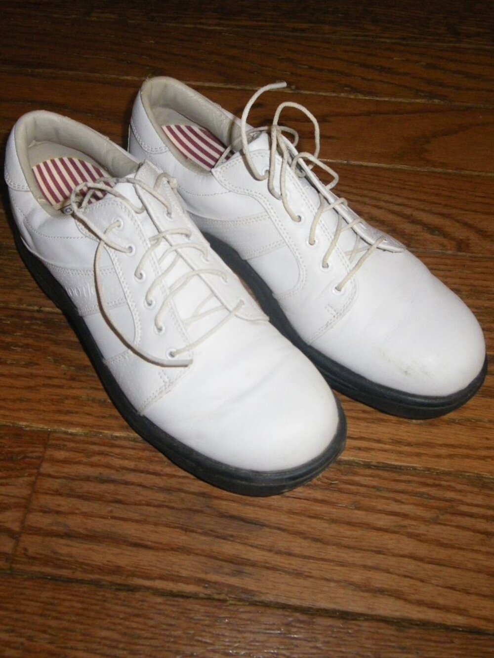 Women’s FootJoy Contour Series Golf Athletic Shoes Size 8M
